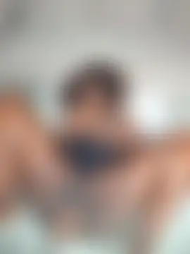 bustytemptress1's Webcam Show