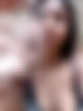 chaparritahot99's Webcam Show