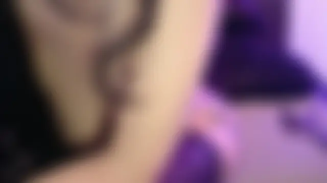 Midnightrose11's Live Sex Cam Show