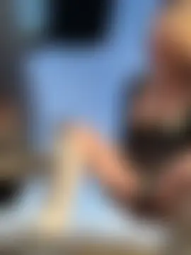 justmilaa's Webcam Show