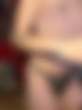 giu1110's Live Sex Cam Show