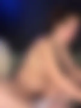 chellerayy's Webcam Show