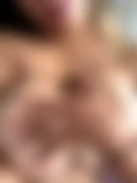 Enyeld_ruru's Webcam Show