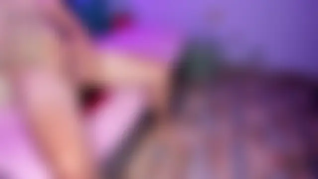 Sara_and_Lion's Webcam Show