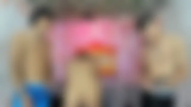 Fresahot2005's Live Sex Cam Show