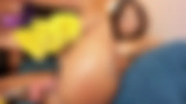 Emily_brown04's Webcam Show