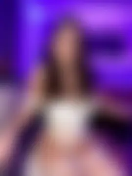 MaggyMayI's Live Sex Cam Show