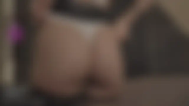 monchhichiss' Live Sex Cam Show