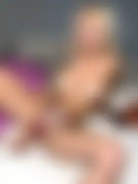 barbiedollkiley's Live Sex Cam Show