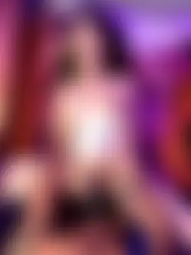 MaggyMayI's Live Sex Cam Show