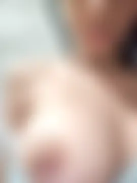 Zoe_Sweett18's Webcam Show