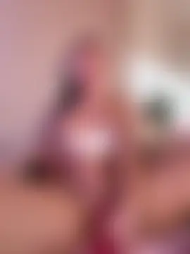 Vanesskaa's Live Sex Cam Show