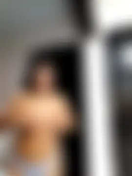 Naugthy-Mey's Webcam Show