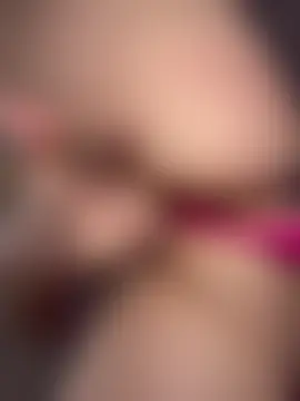 HugeBoobsAlice's Webcam Show