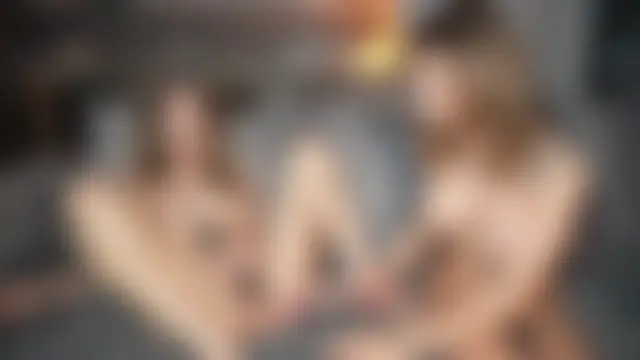 EvieEvans' Live Sex Cam Show