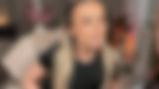 Julia_RL's Live Sex Cam Show