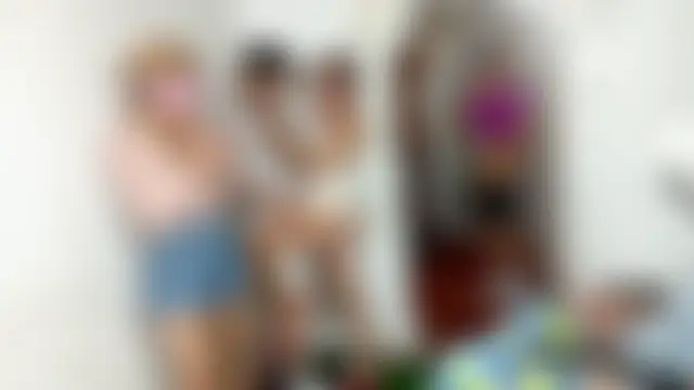 algmoon's Webcam Show