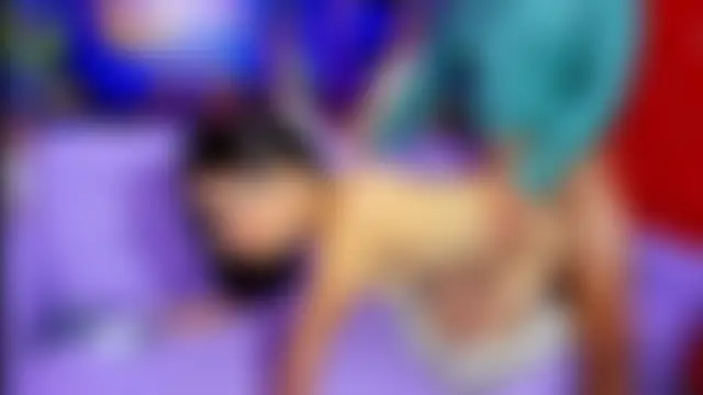 miacam-hot's Webcam Show