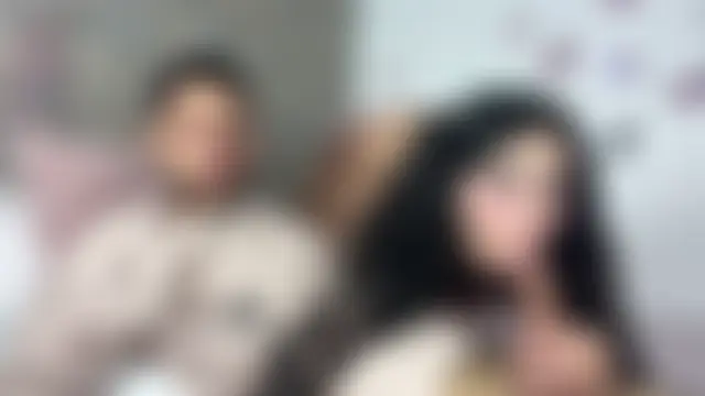 MrandMrsRivas' Live Sex Cam Show