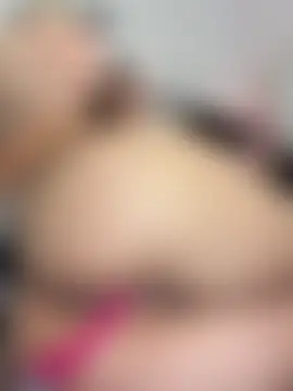 Your_Honeey's Live Sex Cam Show