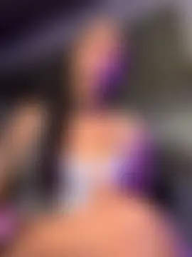 Your_Paris' Live Sex Cam Show