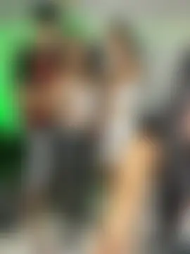 royalgirls_x's Webcam Show