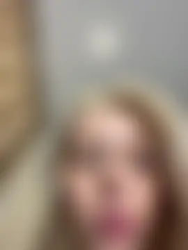 AnikaBest's Live Sex Cam Show