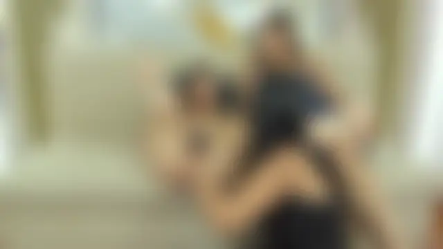 Hot_pretty_girls' Live Sex Cam Show