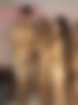 royalgirls_x's Webcam Show