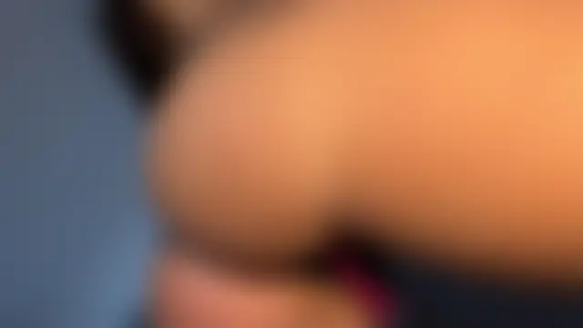 UrLillShy's Live Sex Cam Show