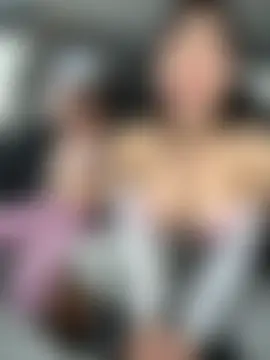 JulliaVegas' Live Sex Cam Show