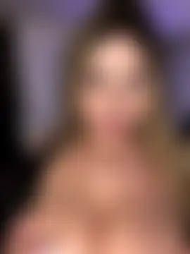 MiaWhitePink_'s Webcam Show