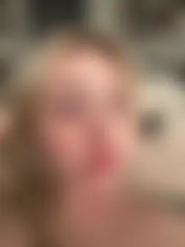 seeunexttuesday's Live Sex Cam Show