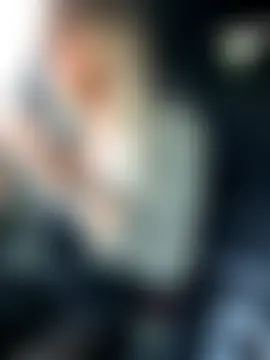 Bustyblondebabe32's Live Sex Cam Show