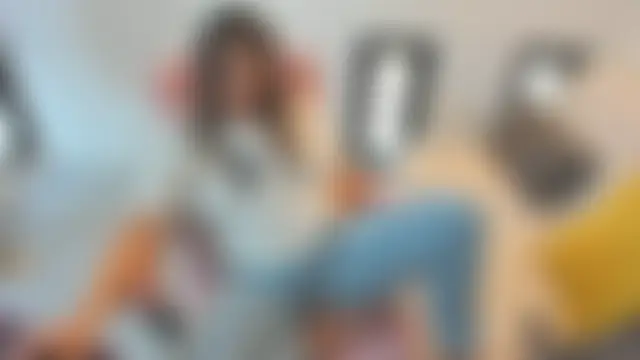 Dyana_Kaylinn's Webcam Show