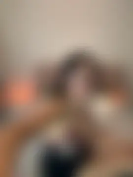 HotLdyllic's Live Sex Cam Show