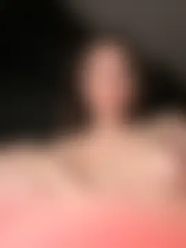 MilaBee's Webcam Show