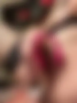 sexysegretaria1's Live Sex Cam Show