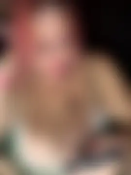 Courdles' Live Sex Cam Show