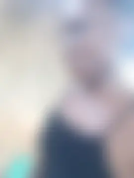 holygrail001's Webcam Show