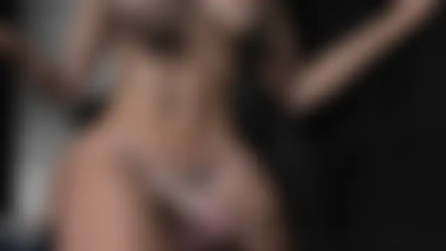 pretty_eymi's Webcam Show