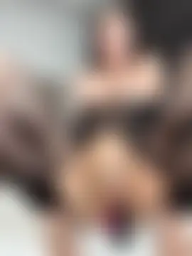 SweetieSinXXX's Webcam Show