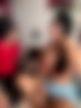 PamelaFtMia's Webcam Show