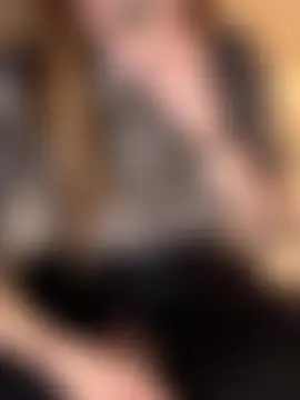 Mia_harmati's Live Sex Cam Show