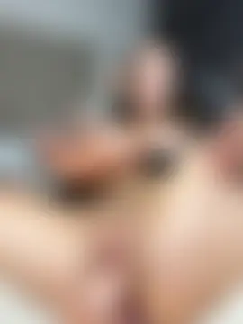 SweetieSinXXX's Webcam Show