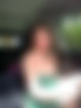 Alirawrz's Live Sex Cam Show