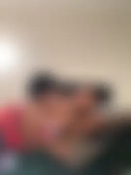 feistyariess' Live Sex Cam Show