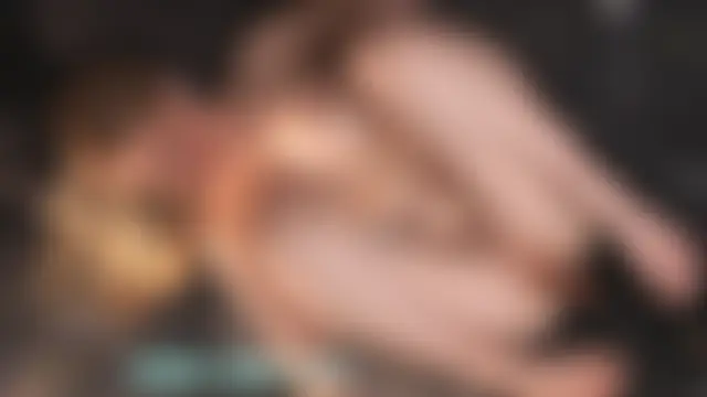 --TwistyLemonSizzle--'s Live Sex Cam Show