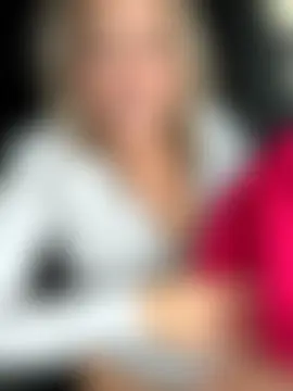 Cherry-red-xo's Webcam Show