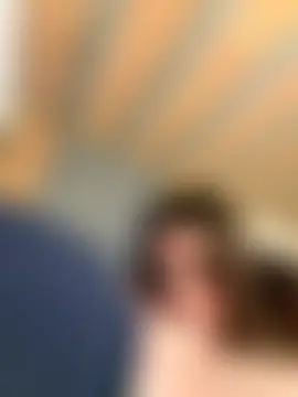 DoriDeluxe66's Live Sex Cam Show